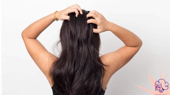 Coceira na cabeça: 7 causas e como tratar o couro cabeludo